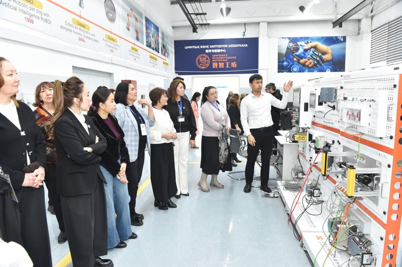 ҚазҰУ-дың негізі қаланған күн – білім мен инновация мерекесі