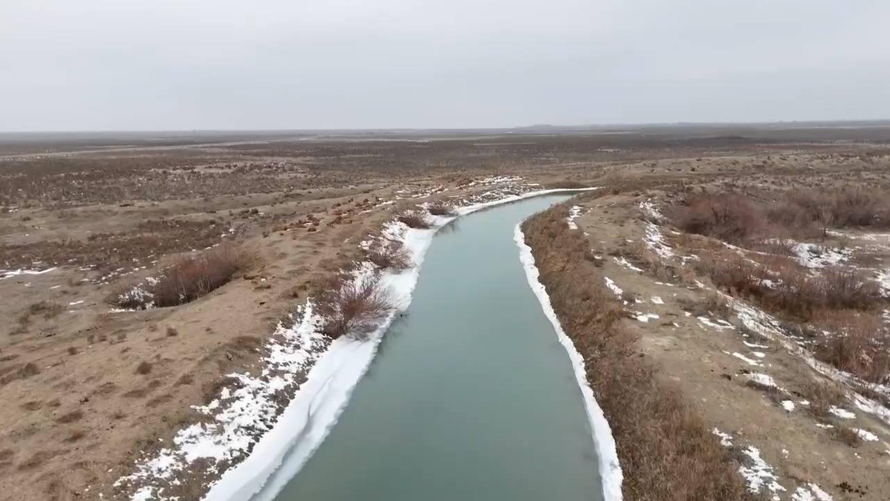 Шаруа қожалықтарын сумен қамтамасыз ету үшін Жамбыл облысының Сарысу ауданында соңғы он жылда алғаш рет каналдарды тазалау жұмыстары қолға алынды