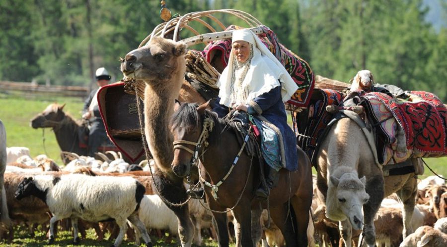«Қандастарымыздың оралуына зор тосқауыл қоятын пилоттық жоба қайта қаралуы тиіс!»    мақаласына үн қосқан оқырмандар  өз пікірлерін ортаға салды