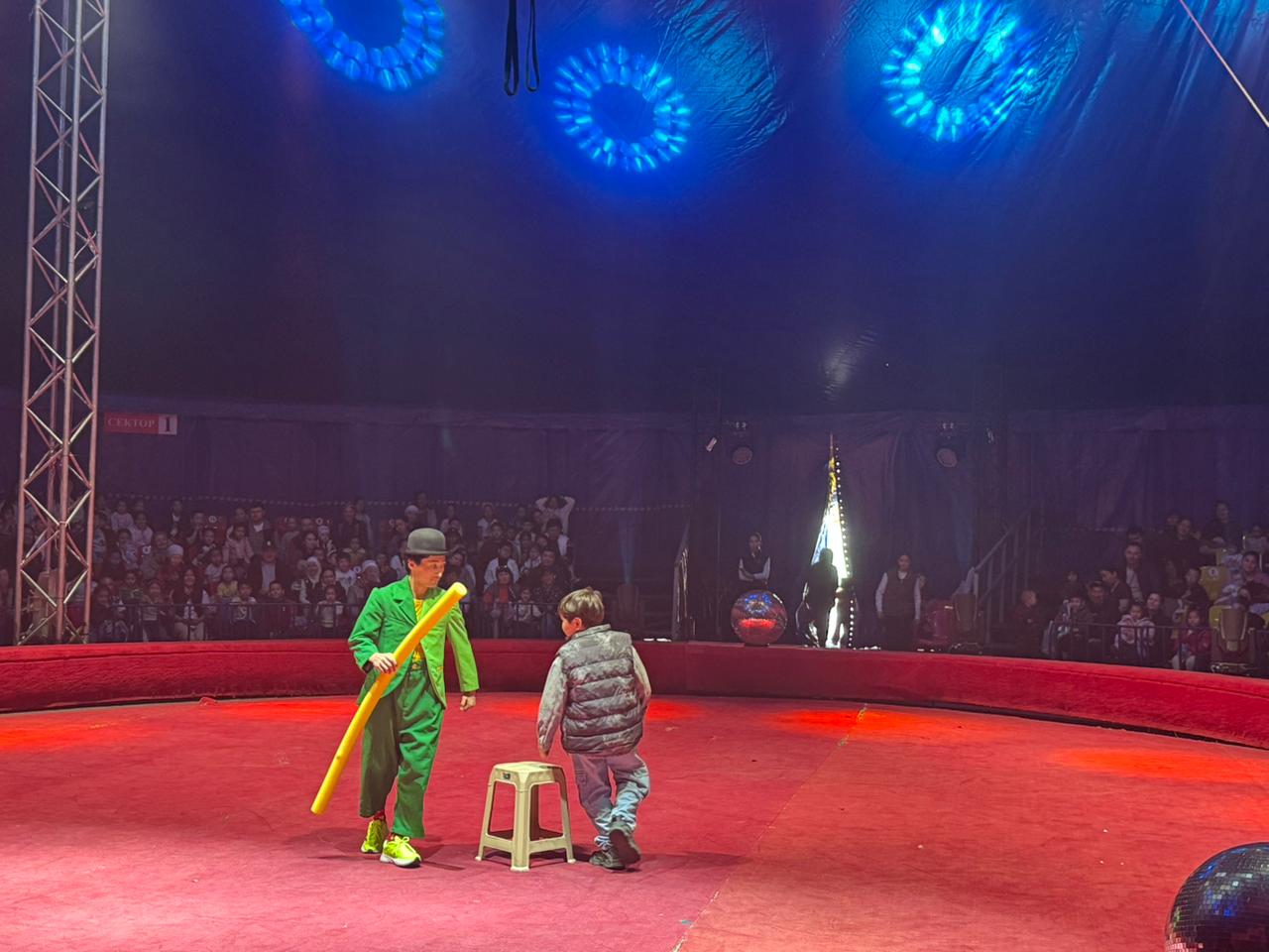 Цирк алматылықтарға ерекше бағдарлама ұсынды