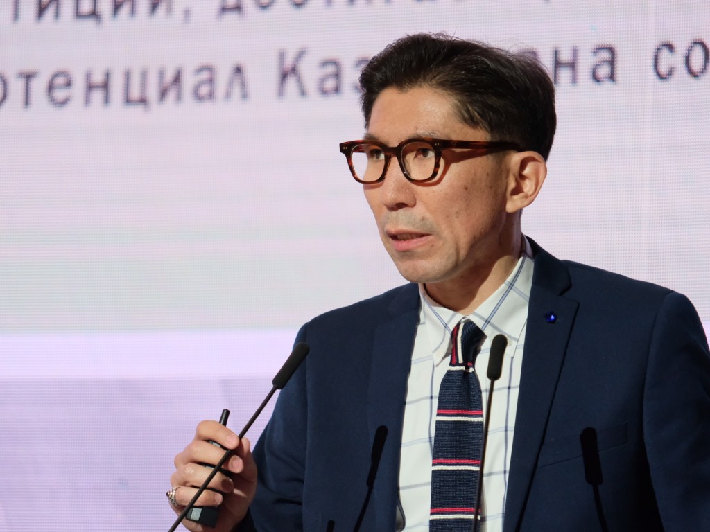 Досым Сәтпаев: Ресейдің геосаяси жалғыздығы Қазақстанға қауіп төндіреді 