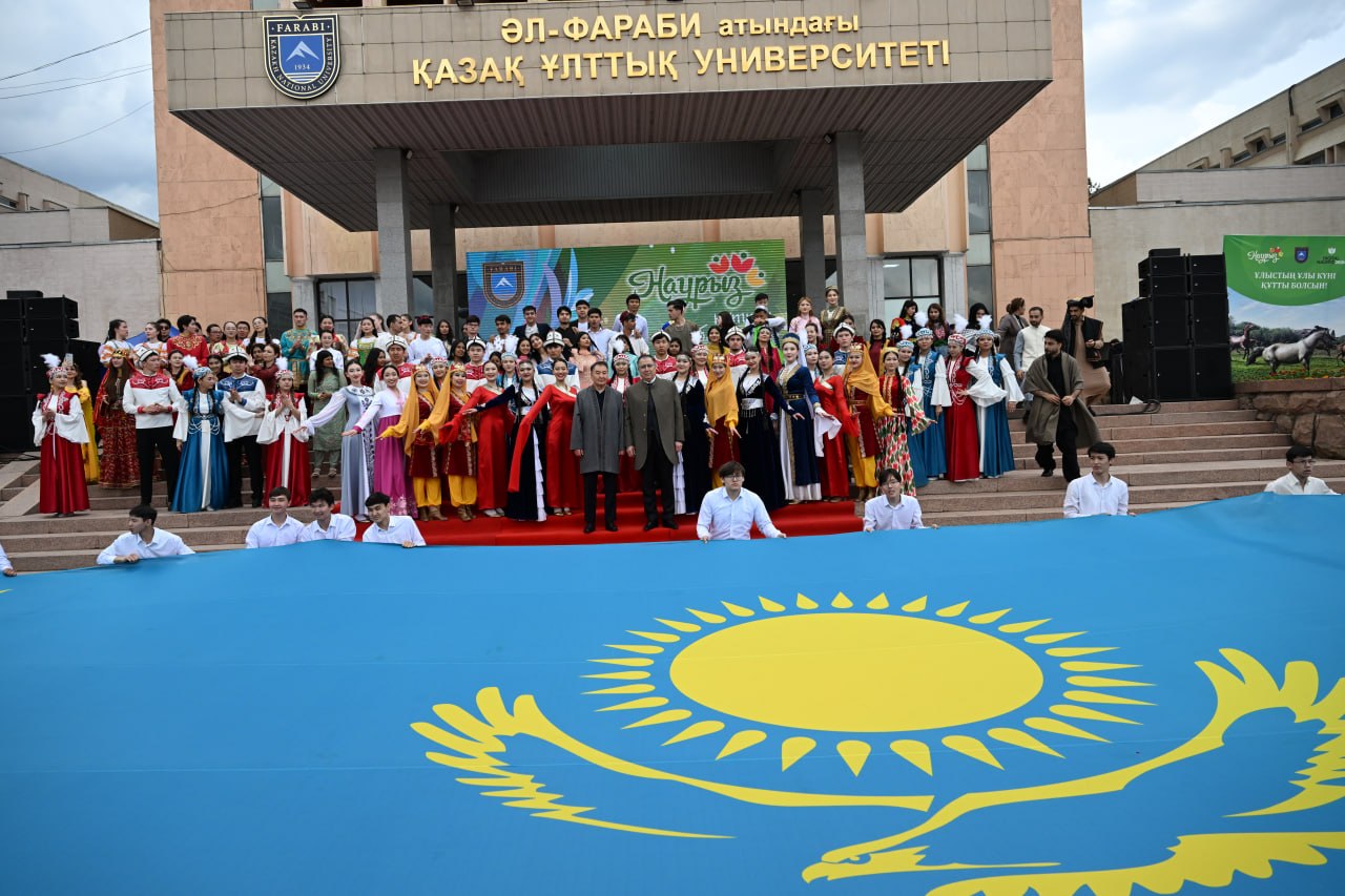 Ұлттық рухты жаңғыртқан  ұлы мереке жаңа дәуірмен үндесті
