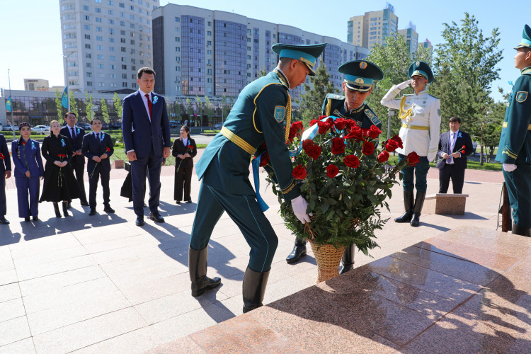 Мемлекеттік кеңесші