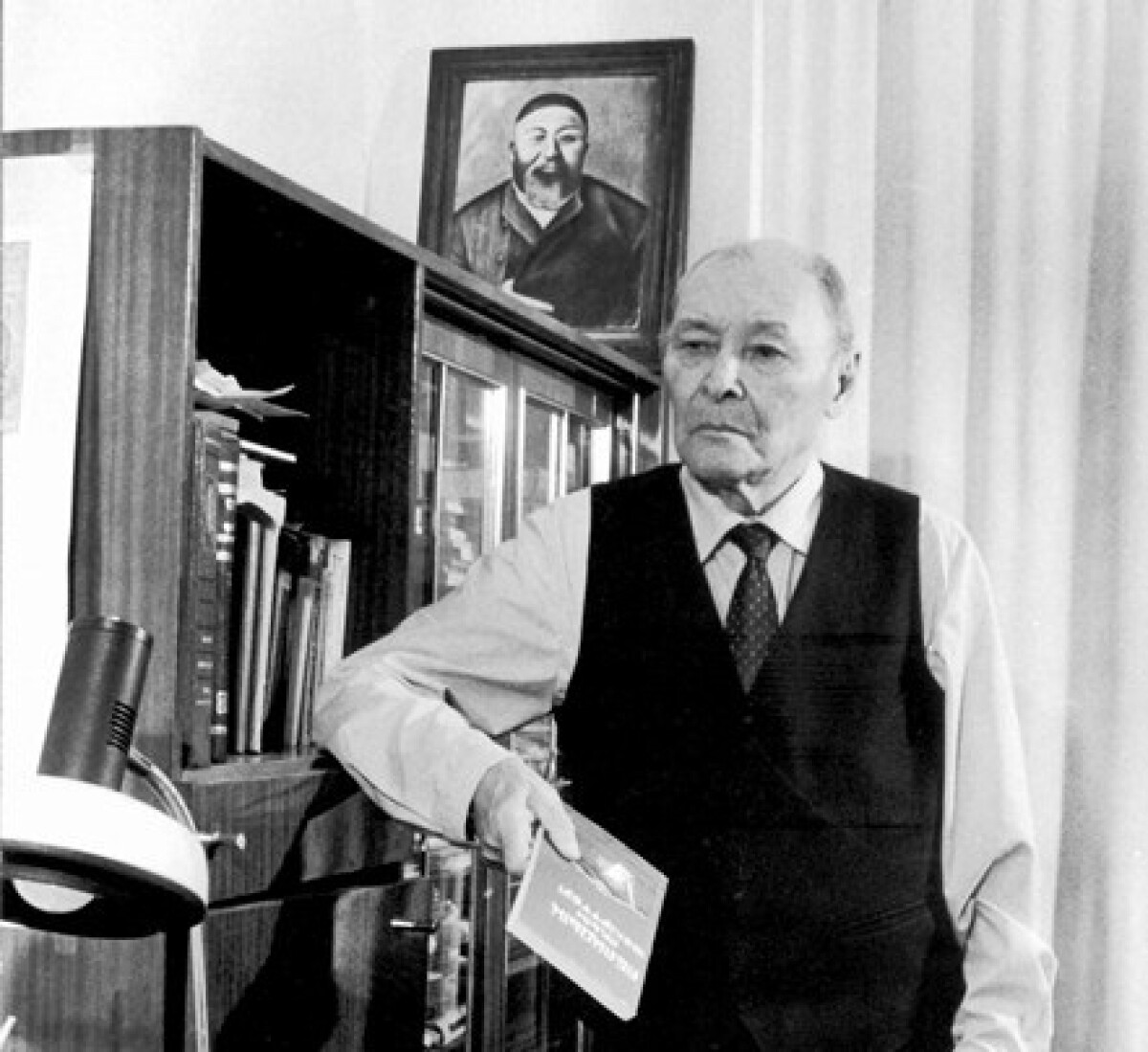 ЕЛІ СҮЙІНГЕН ЕКЕУ