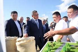ӨҢІРДЕ  ДӘСТҮРЛІ  «ДАЛА КҮНІ» МЕРЕКЕСІ ӨТТІ