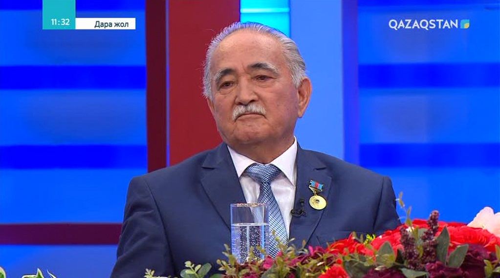 ӘУЕЗОВ АМАНАТЫНА АДАЛ ҚАЛАМГЕР (Қазақстанның Халық жазушысы Ахметжан Ашири хақында эссе)