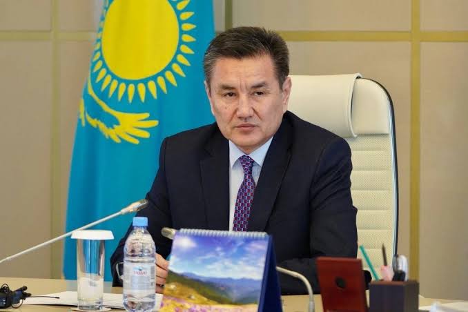 Ұлттық   құндылықтарды   дәріптеумен келесіз