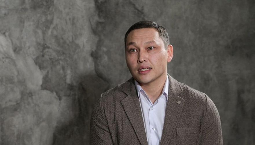 Қолма-қол ақшаға айналдырып, жиһаз бизнесін дамытуға жұмсаған – сотта Боқаевтың ісіне қатысты жаңа деректері қаралуда