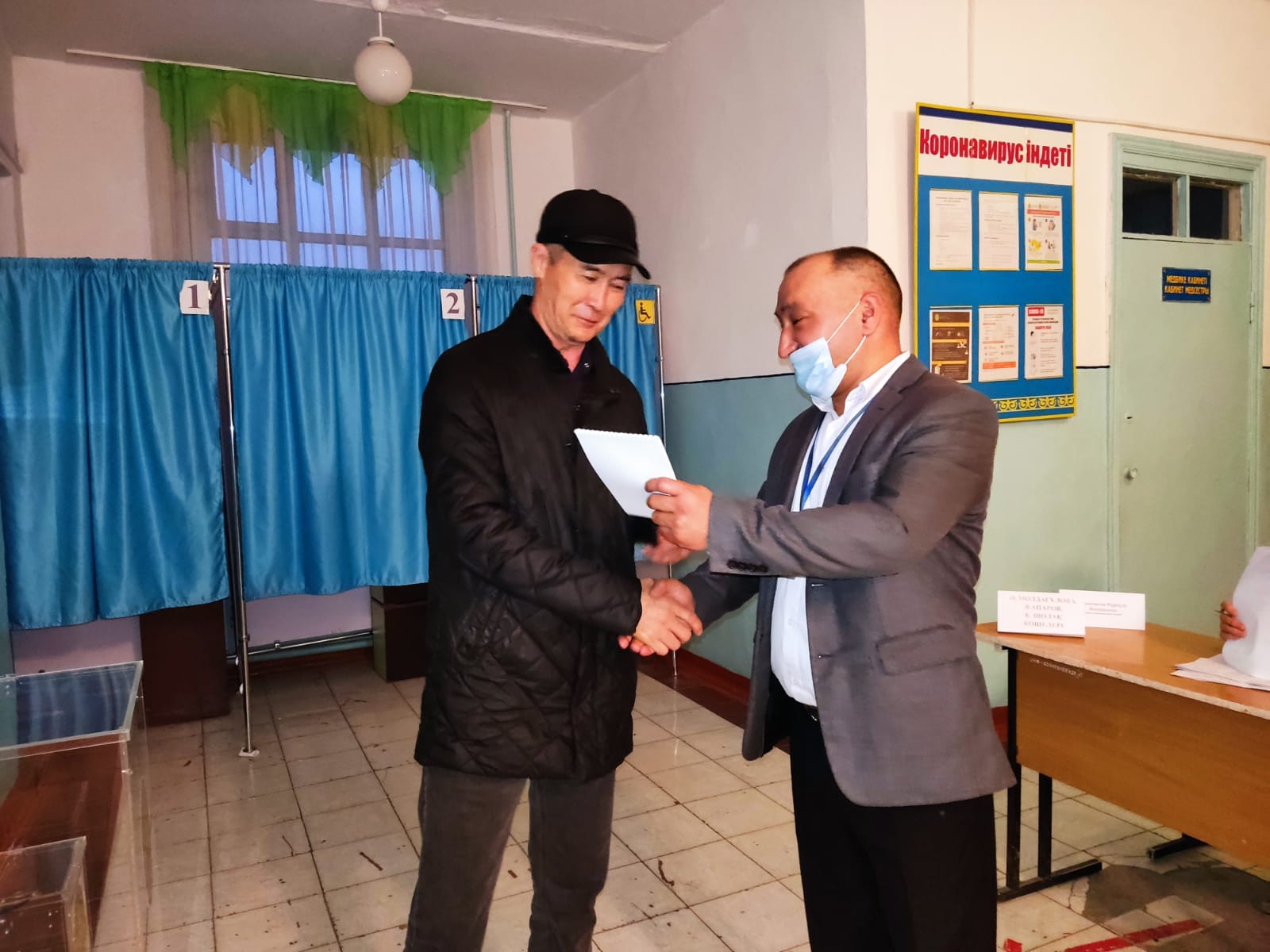 Мойынқұм  ауылында сайлау өтуде