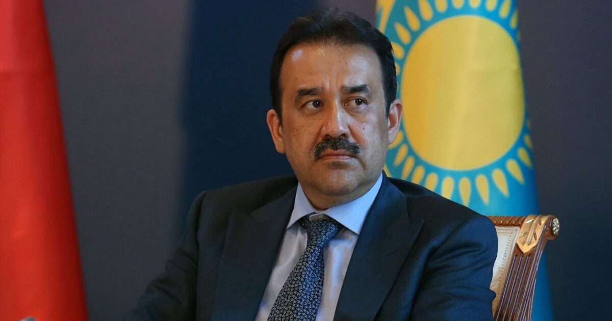 Бұғалық Мәсімовті қылқындырды ал алып акулаларды темір торға қашан саламыз?
