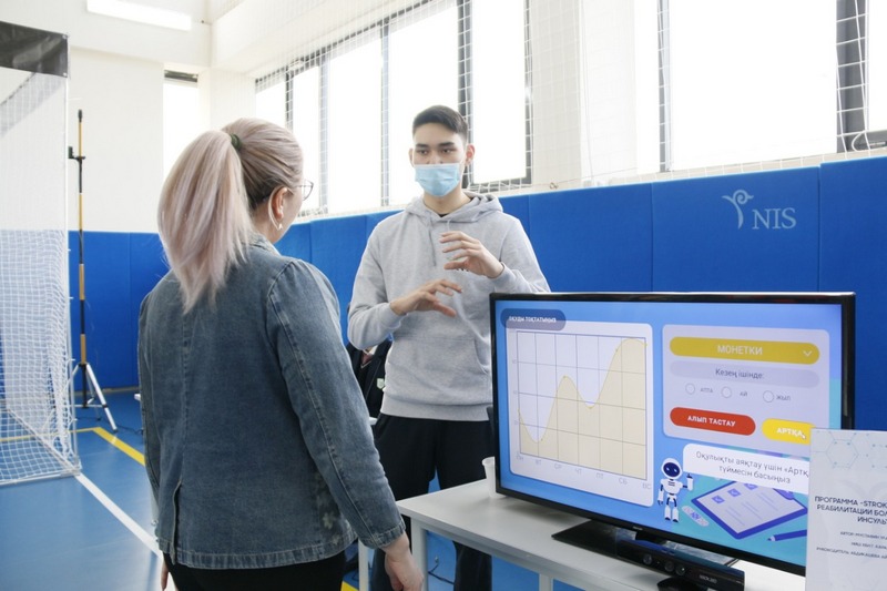 Қарағандылық оқушы инсульттан кейінгі оңалту үшін  интерактивті қосымша әзірледі