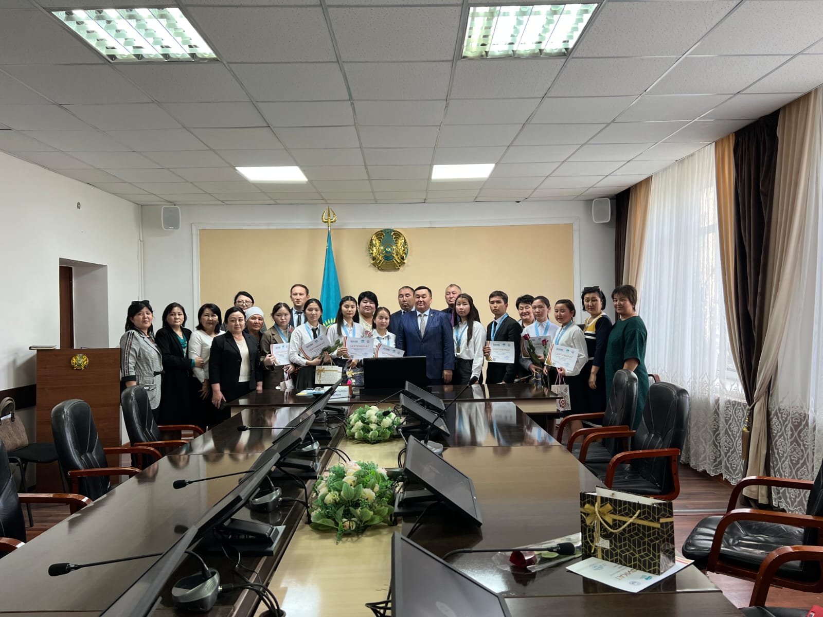 ЖАМБЫЛ АУДАНЫНЫҢ 9 ОҚУШЫСЫ ЖҮЛДЕГЕР АТАНДЫ