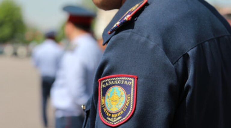 Жамбыл облысында белгісіз біреулер полицейлерге шабуыл жасаған