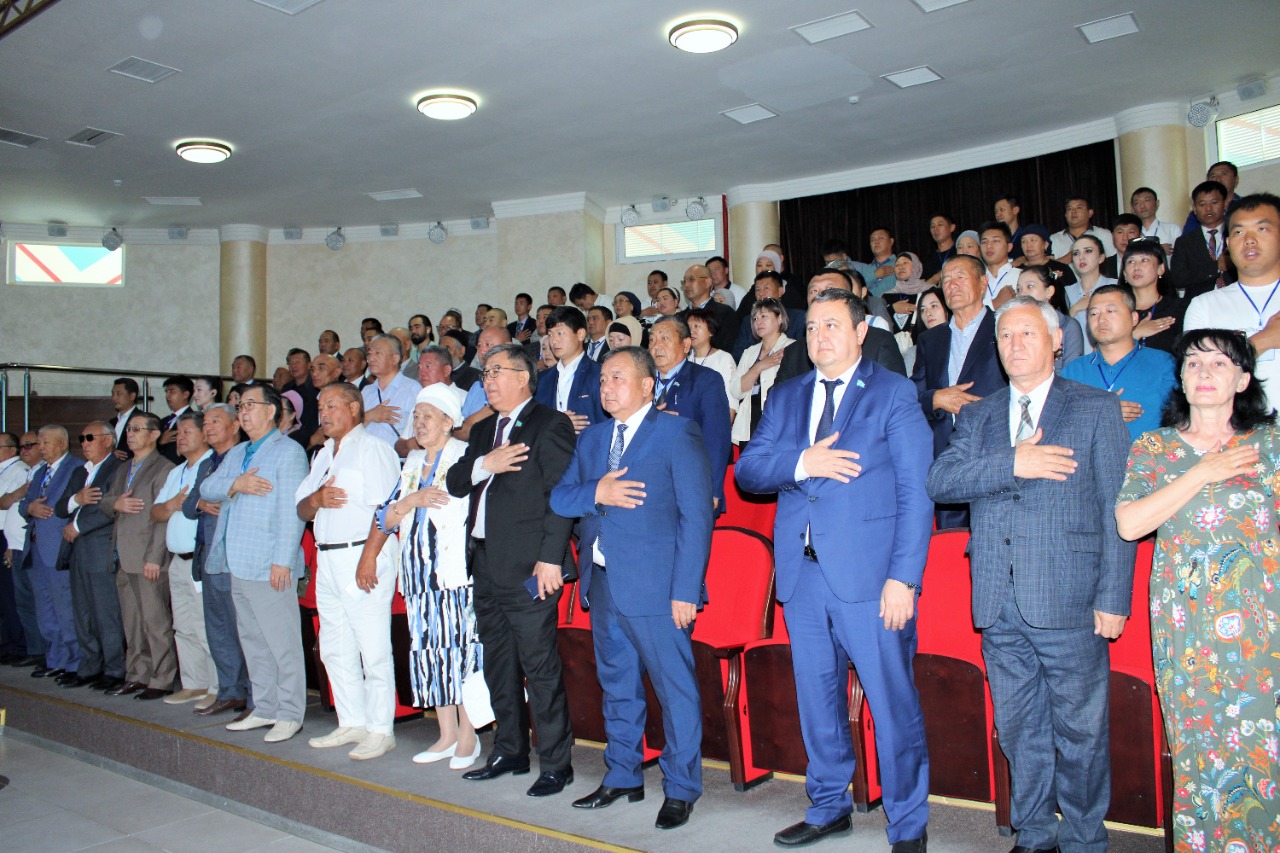 Жамбыл жеріндегі жылы жүздесу