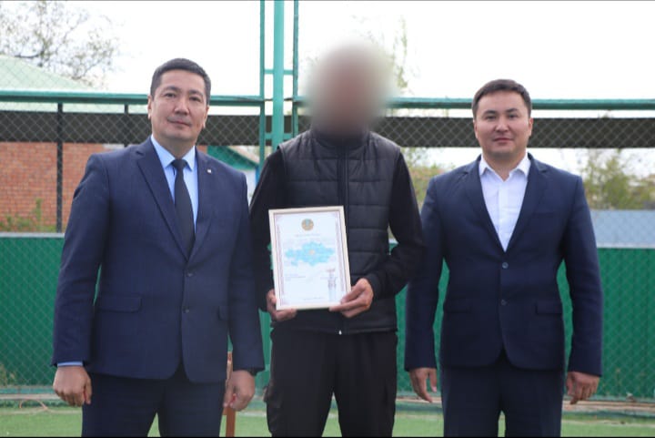 Жазасын өтеуші марапатталды