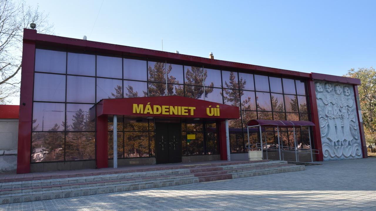 Шолпан Жандарбекованың есімі Қарқаралы қаласындағы Мәдениет үйіне берілді