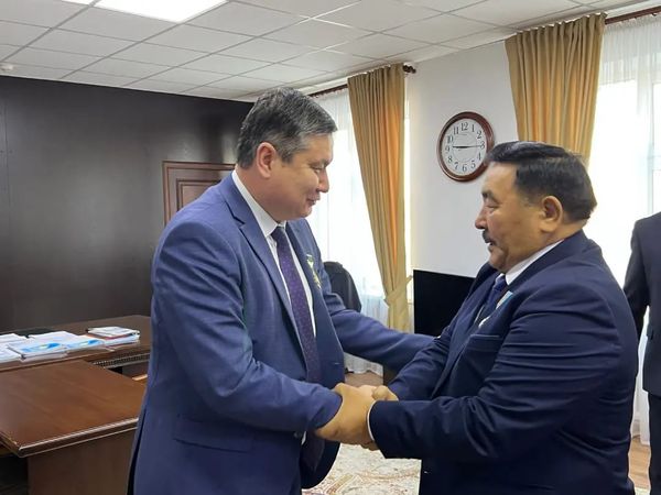 БІРТУАР ТҰЛҒАНЫҢ ЕСІМІ ЕЛ ЕСІНДЕ МӘҢГІ ҚАЛАДЫ
