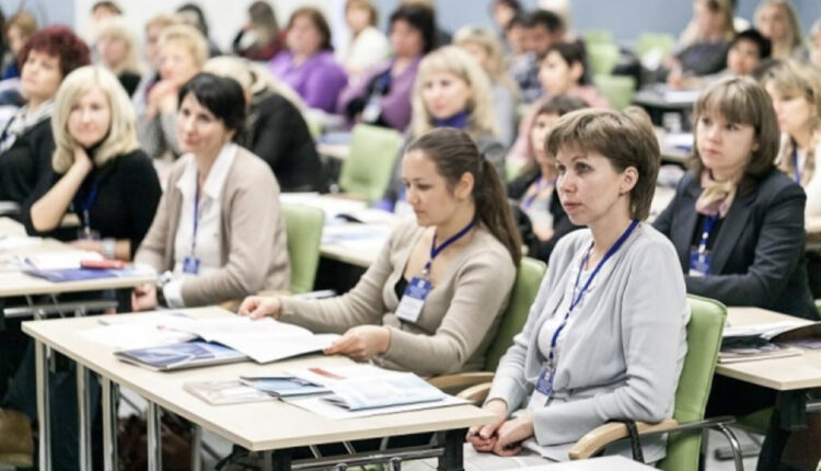 Биыл мектепке дейінгі білім берудің 21 мың педагогі біліктілікті арттыру курстарынан өтеді