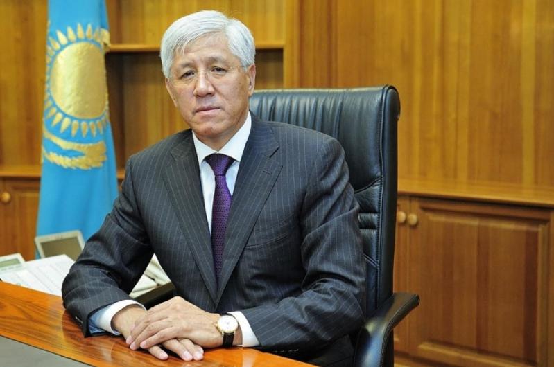 Амандық Баталов бұл жазбасымен не айтқысы келді? 
