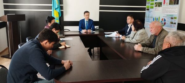 МЕМЛЕКЕТТІК АППАРАТТЫ БЮРОКРАТИЯДАН АРЫЛТУ БОЙЫНША ЖЕР ҚОЙНАУЫН ПАЙДАНАЛУШЫЛАРДЫҢ ӨКІЛДЕРІМЕН КЕЗДЕСУ ӨТКІЗІЛДІ