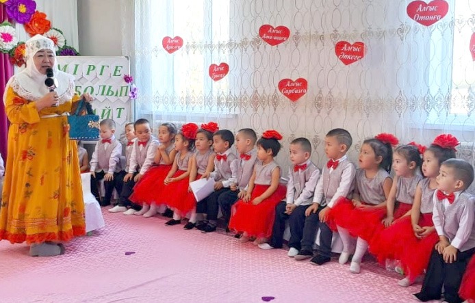 Әжелер айтқан ертегі, ұрпағын рухты етеді