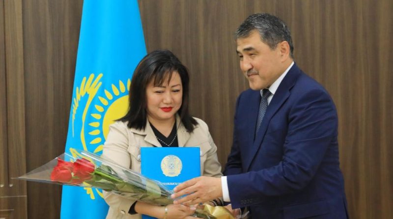 Ғылым саласының қызметкерлері марапатталды