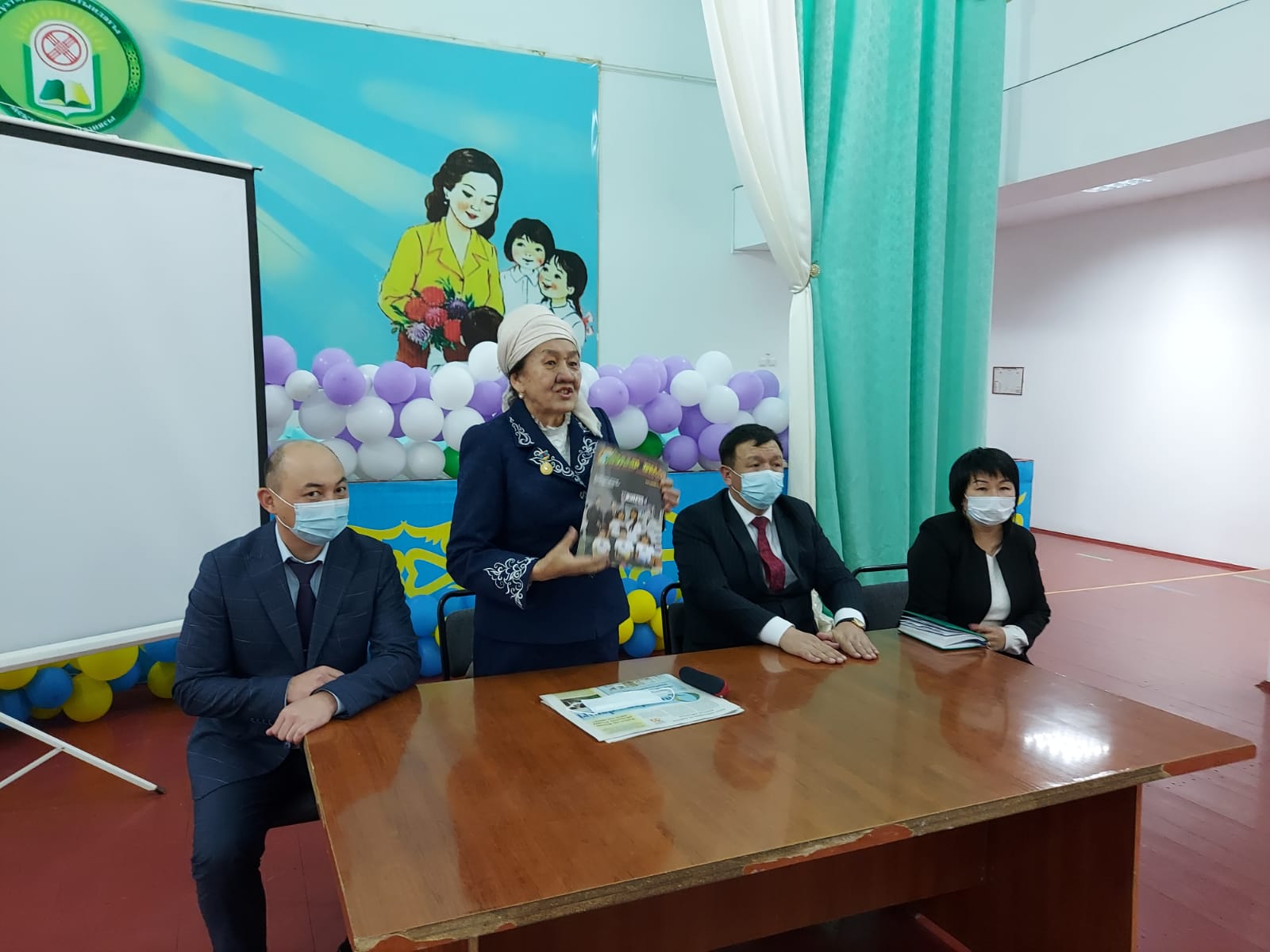 САРЫСУҒА ЕЛ АНАСЫ СӘУЛЕ МЕШІТБАЙҚЫЗЫ ІССАПАРМЕН КЕЛДІ