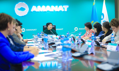 AMANAT-та партияның Әйелдер қанатын дамыту мәселесі талқыланды