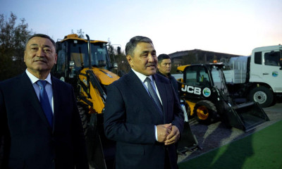 Республика күні қарсаңында Алматы облысының су шаруашылығы қызметкерлері жаңа арнайы техника алды