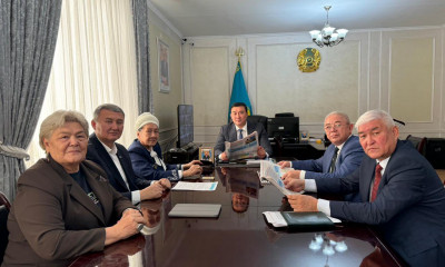 Ауыл экспедициясы – Түркістан төрінде