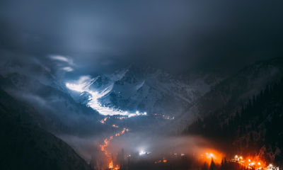 Shymbulak түнгі сырғанау маусымын ашты