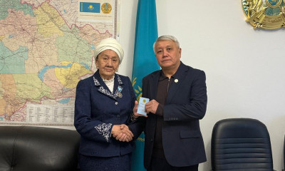 Ұжым басшысына Ұлт ұстазы атындағы медаль табысталды