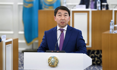 Жаңа Конституцияның жобасына теңгені ұлттық валюта ретінде бекітетін норма енгізілді – Бақыт Нұрмұханов