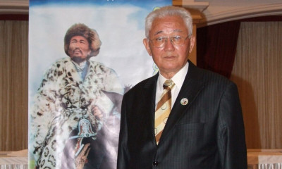 Алтайдың ақиығы. Хасан Оралтай хақында