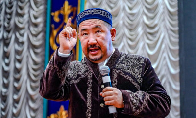 Нұрлан Байжігітұлы: Дін мен дәстүр қайықтың  қос ескегіндей