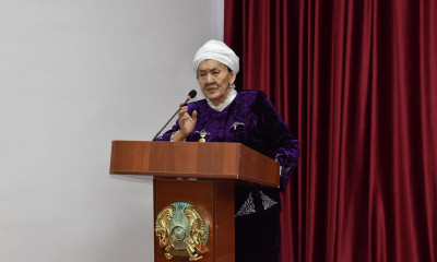 Бұл құрылтайда кәсібилік  болмаса, бәрі бекер...